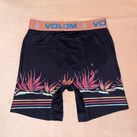 🌴Volcom Boxer Briefs🌴 - Picture 3 of 3